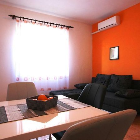 Vesna Apartment Póla Kültér fotó